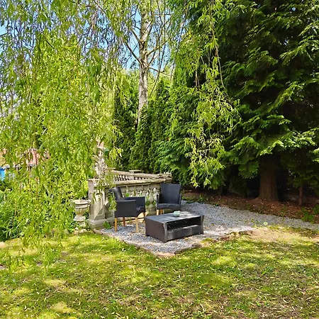 Mezi Casy Casa de hóspedes 3*